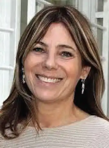 Dra. Silvina Muñiz ES