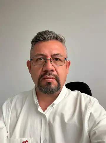 Dr. César Augusto Poveda